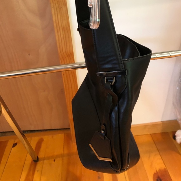 The Limited Black Bucket Purse - Picture 4 of 7